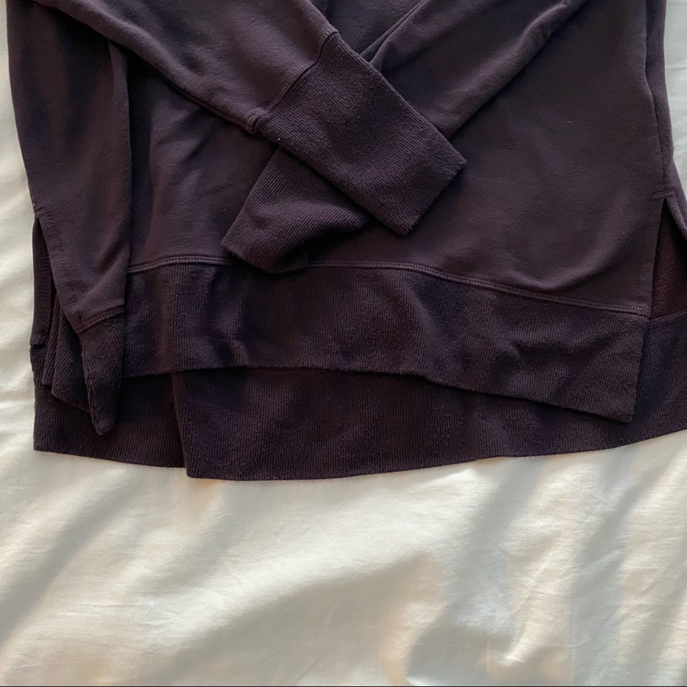 Athleta Coaster Luxe Sweatshirt in Deep Crocus Violet - Sz Small - Picture 3 of 15
